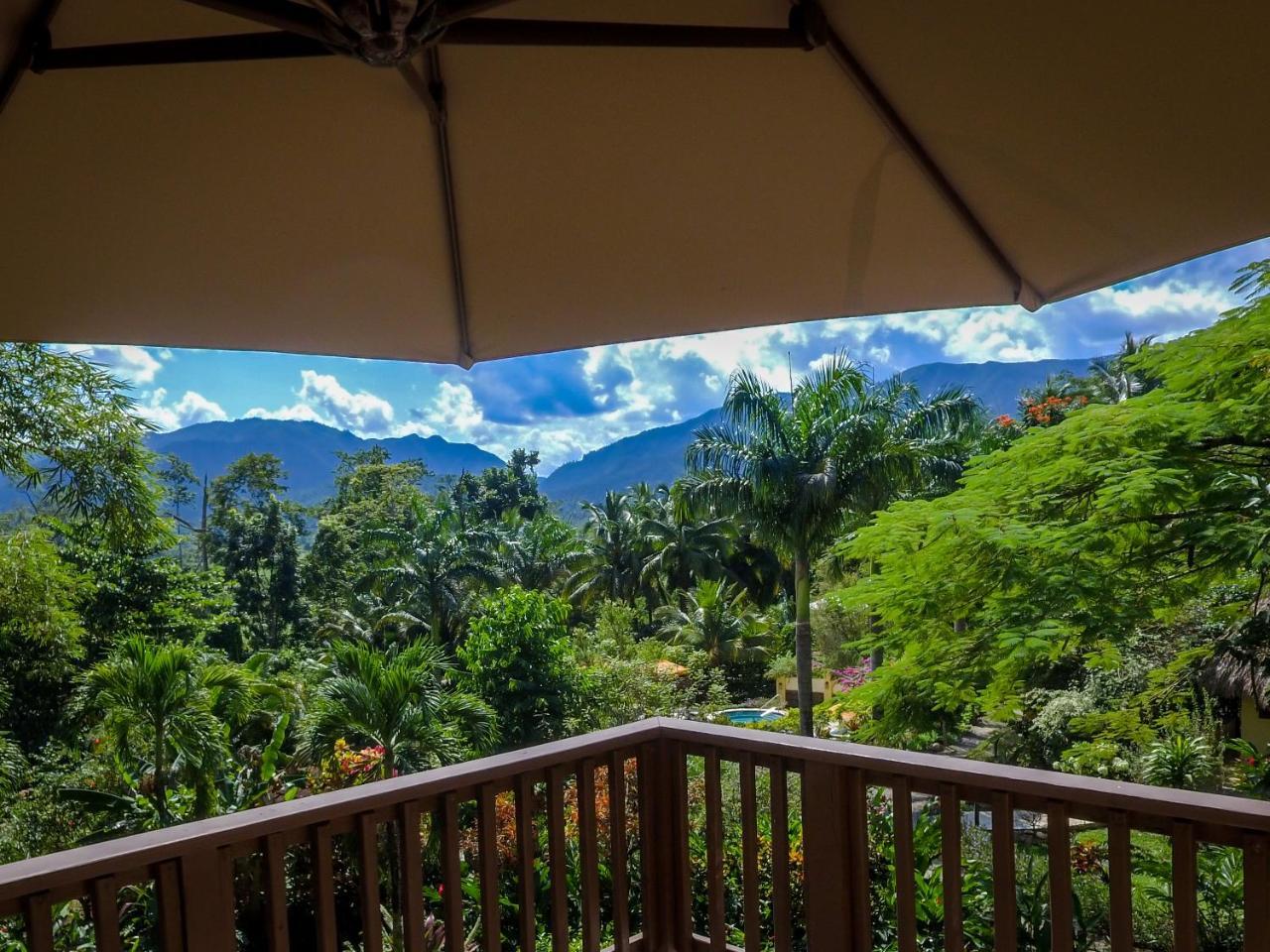Sleeping Giant Rainforest Lodge Belmopan Exteriör bild