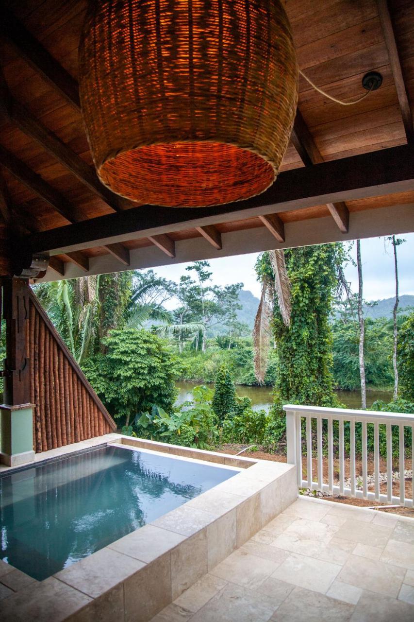 Sleeping Giant Rainforest Lodge Belmopan Exteriör bild