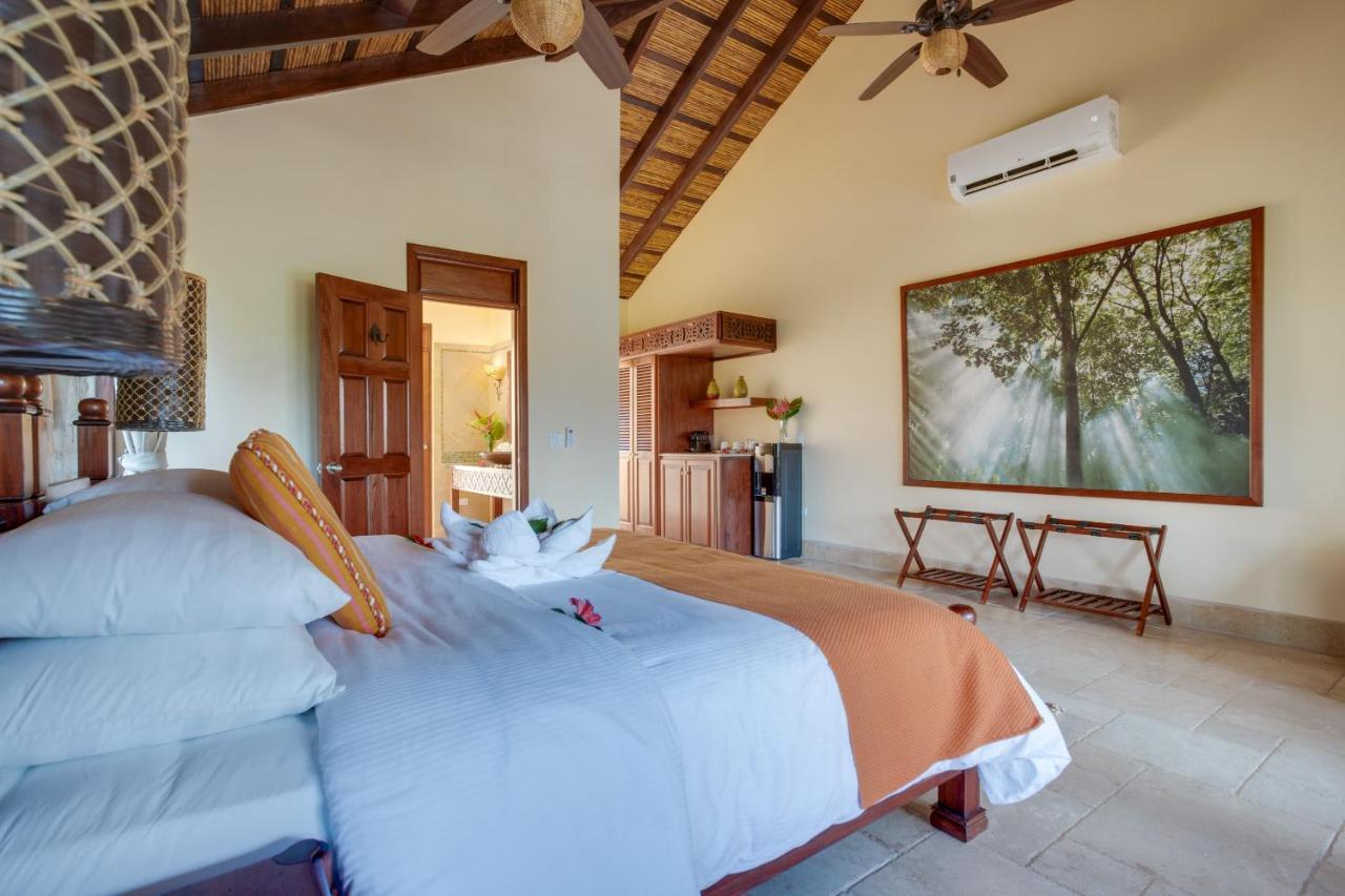 Sleeping Giant Rainforest Lodge Belmopan Exteriör bild