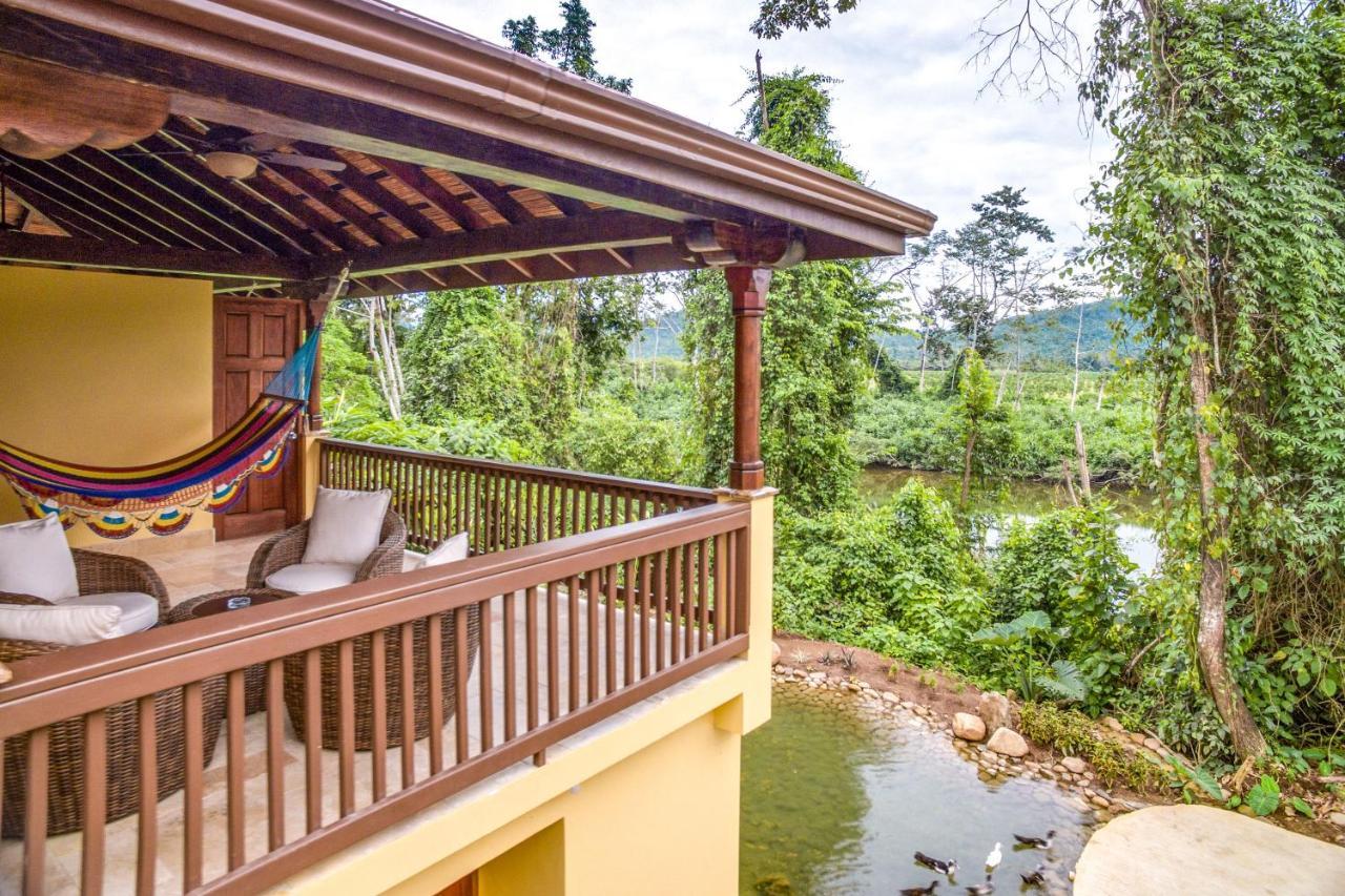 Sleeping Giant Rainforest Lodge Belmopan Exteriör bild